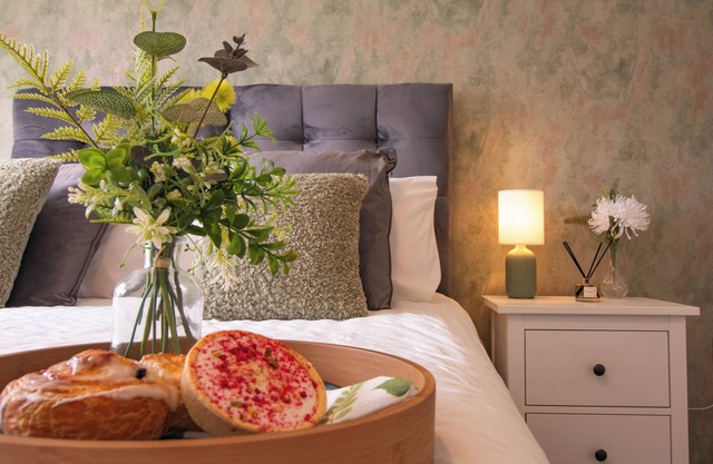 4 Bedroom Townhouse close to Abergavenny which comfortably sleeps up to 8 guests