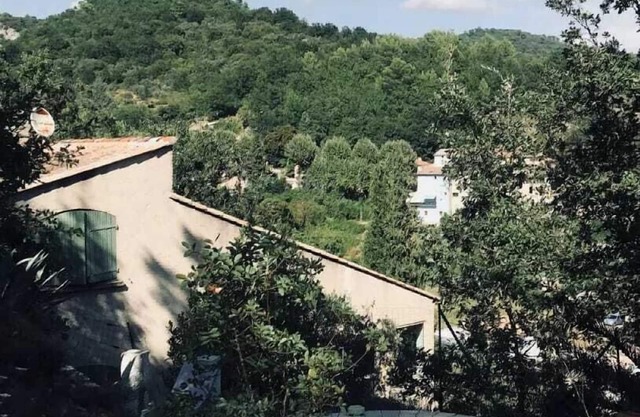 4-bedroom villa for 6 people with private pool