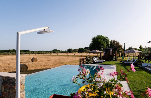 4 bedroom villa in tuscany