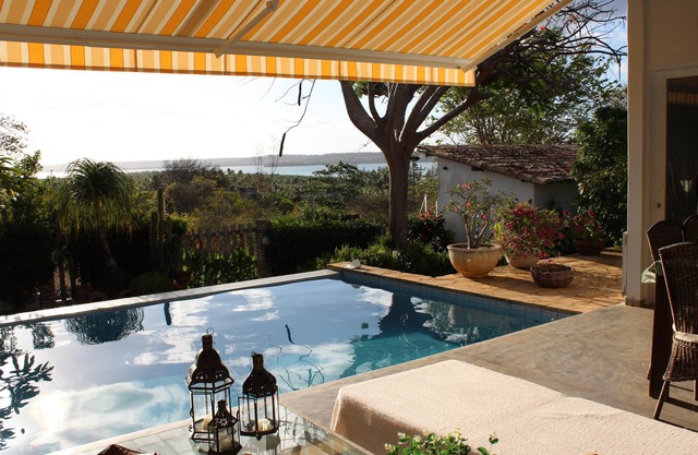 4 Bedroom Villa With Private Pool, Tropical Garden, Great Views, Near Beaches