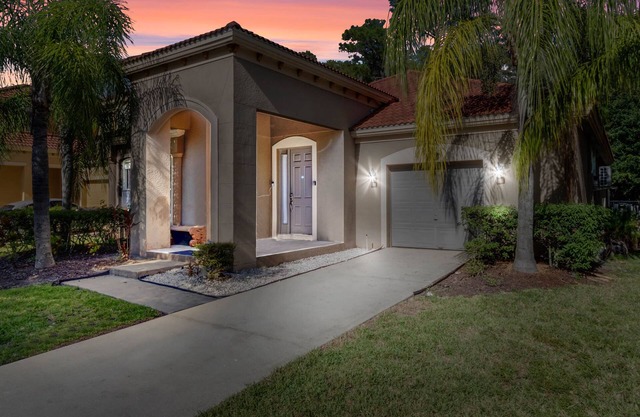 4 Bedrooms/3 Bathrooms/Bella Vida (911 MB)