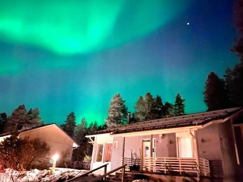 4 bedrooms! Hillside Villa close to Santa Claus Village