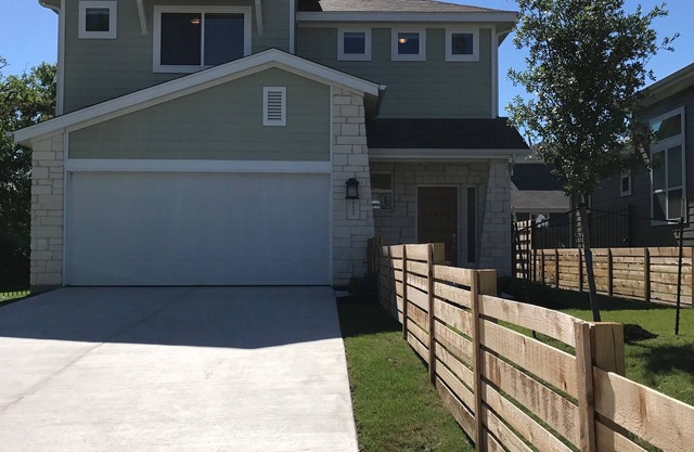 4 bedrooms with plenty of amenities