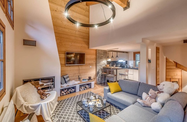 4* Chalet in Tignes - 6 Bedrooms, 6 Bathrooms, Fireplace, Parking, Wi-Fi