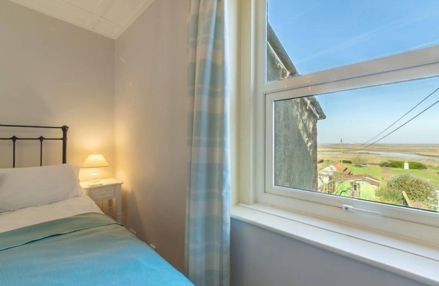 4 Harbour View, Brancaster Staithe, Norfolk