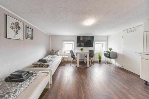 4 LH 4-Zimmer-Apartments