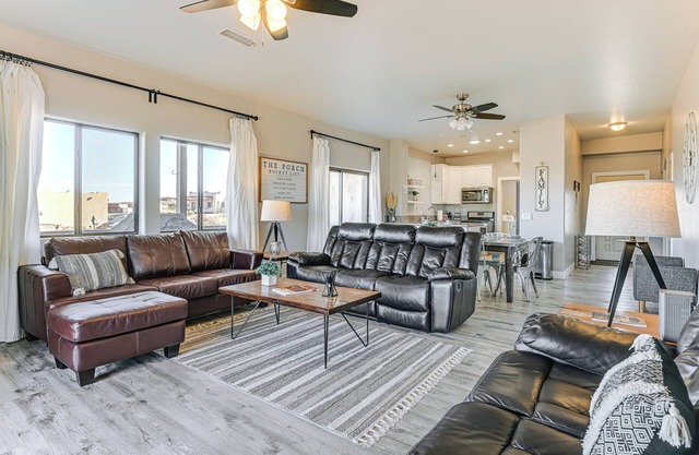 4 Mi to Lake Powell: Retreat w/Game Room!