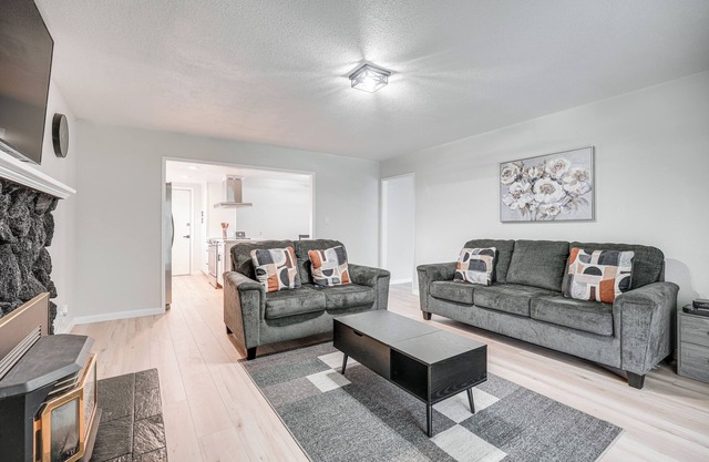 4 Mi to San Joaquin River: Remodeled Home w/Patio