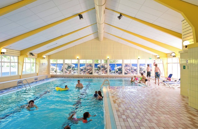 4-person bungalow in the holiday park Landal Wirfttal