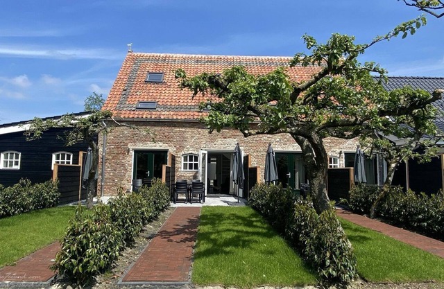 4-Person Holiday Apartment in Veere