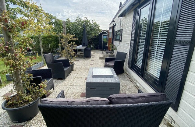 4 Person Holiday chalet in Baarland