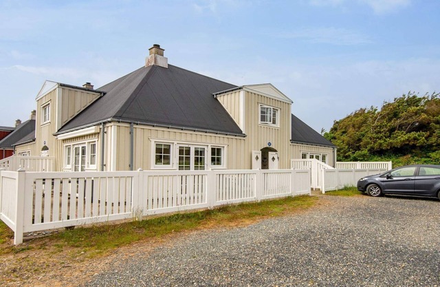 4 person holiday home in Ringkøbing-By Traum