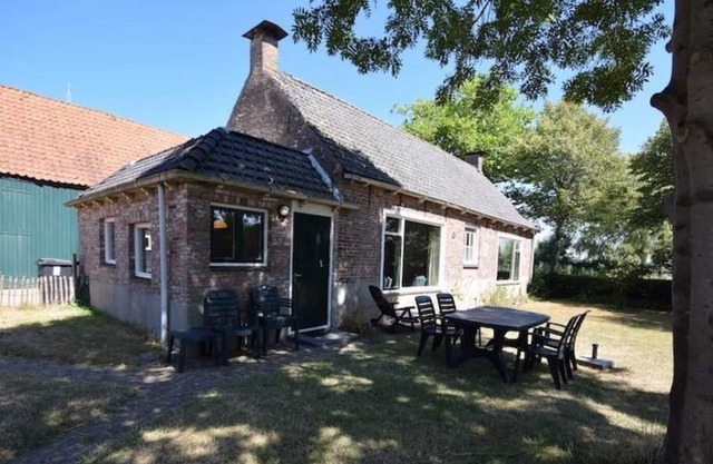 4-person holiday home in Grijpskerke