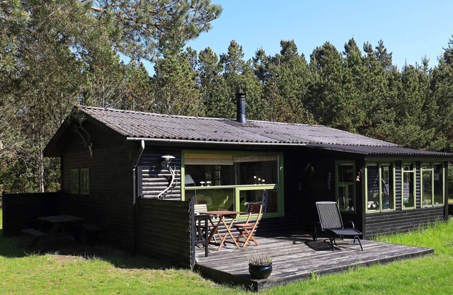 4 person holiday home in Oksbøl