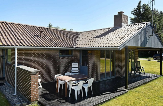 4 person holiday home in Henne-By Traum