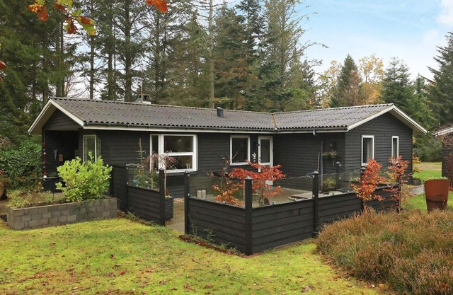 4 person holiday home in Hals-By Traum