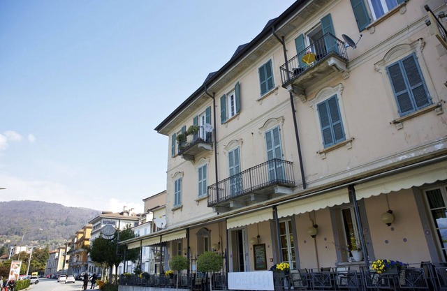 4-room apartment with balcony and wonderful view of the lake & the Borromean Islands