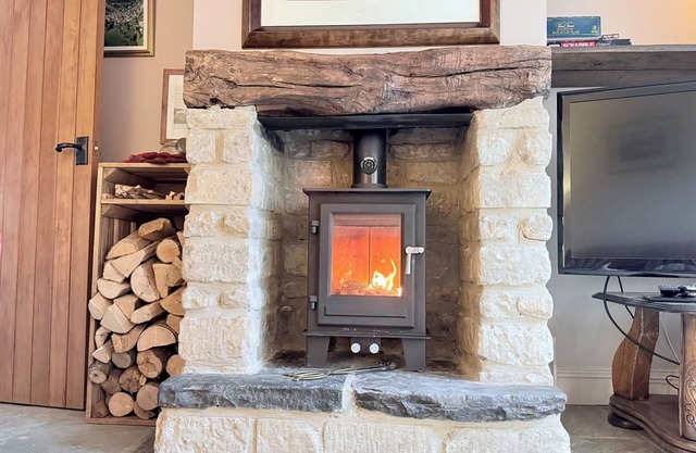 4 Star Cotswold Stone Cottage