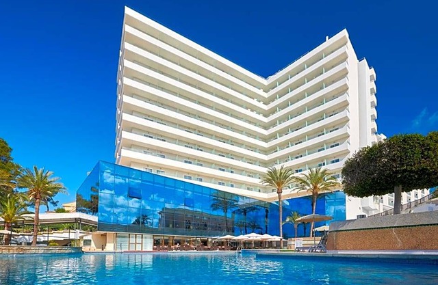 4-Star Hotel ∙ Grupotel Taurus Park