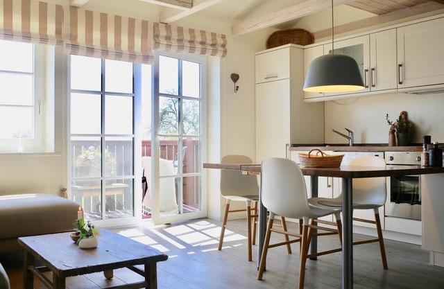 4-star vacation apartment "Lüttmoor" in country house style with feel-good character