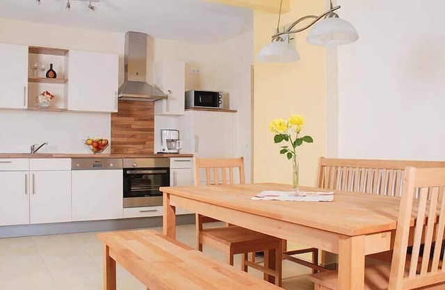4-star vacation apartment (65sqm) in the courtyard with extra terrace