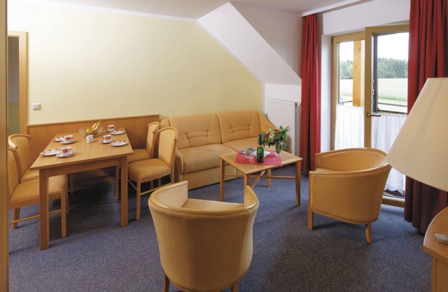 4 Sterne Appartement mit 2 Schlafzimmern direkt am Eixendorfer See