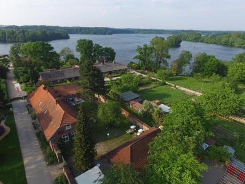 4 Sterne Wohnen "Zum alten Forsthof" am Schlosspark, App 1 "smuck und groot"