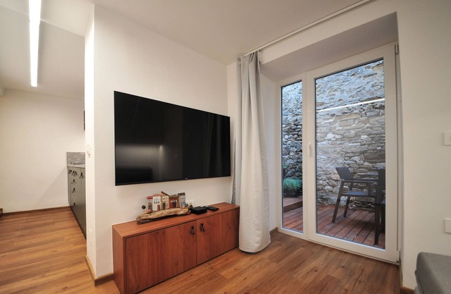 4 Winds Apartments - Studio with terrace in center of Izola