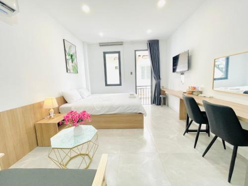 403 Kiwi Studio With Kitchen & Balcony
