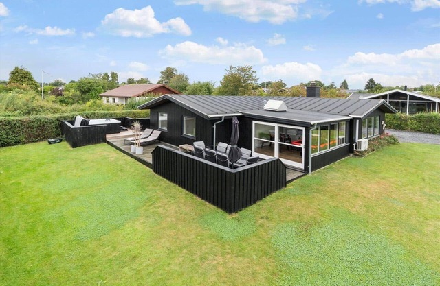 40514 Juelsminde - Pøt Strandby 22