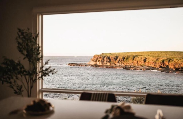 42 Loves Bay 5 Bedroom Sea cliff View House with Pool