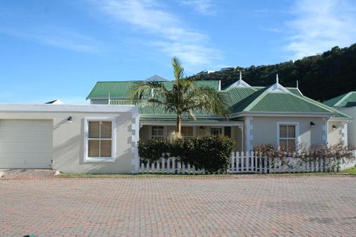 River Club 