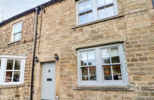 45 SOUTH GREEN, pet friendly, with open fire in Staindrop