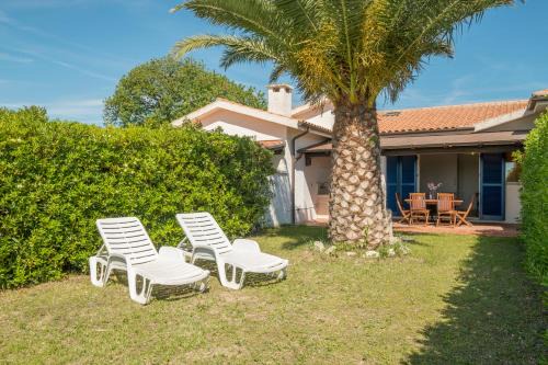 452 - Villetta al Taunus con portico, giardino e bellissima vista mare SPIAGGIA inclusa nel prezzo