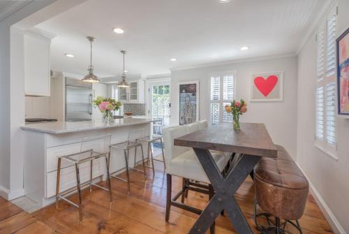 45A Pleasant St
