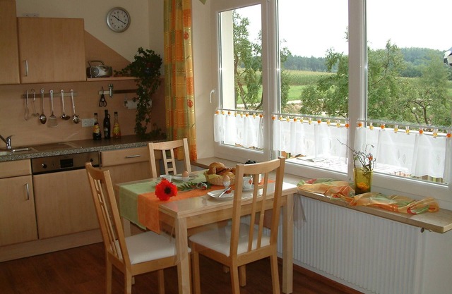 45qm große Ferienwohnung mit Balkon & Panoramablick