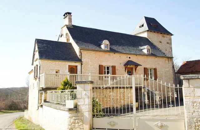 46g11847 - Gignac - Gîte