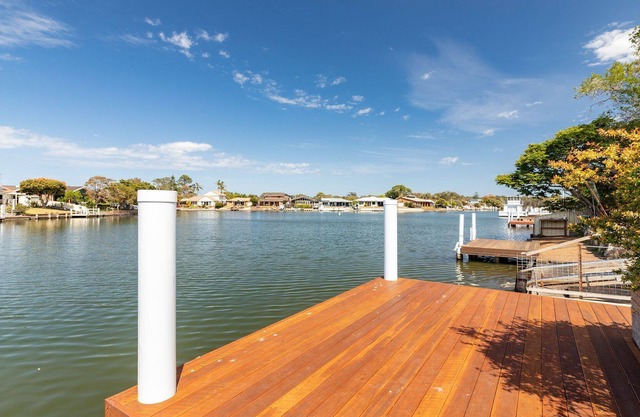 48 Wyuna Place - lovely family home right on the water at Forster Keys