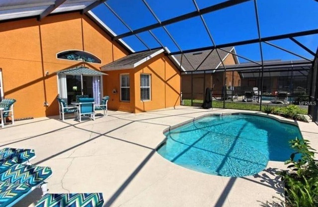 #480-Fabulous 3 bed villa with south facing pool and great privacy
