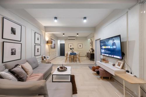 4BR house MRT subway 250m Chatujak Market wi-fi