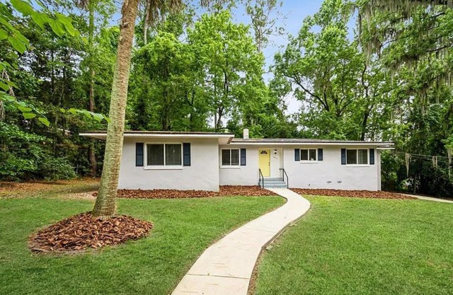 4BR House Next to Ben Hill Stadium