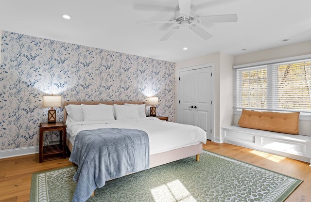4BR Luxury Retreat Year-Round Escape Near Pico, Killington and Mountain Top Inn!