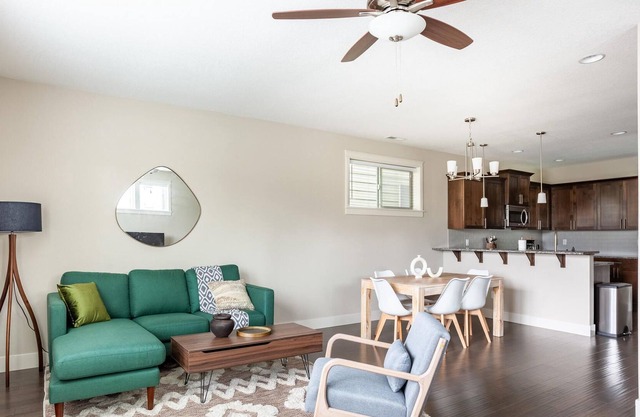 4BR Townhouse in Beaverton