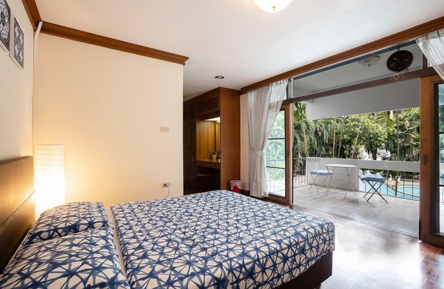 4BRs,Entire Fl,Bangkok City Central,2 Mins to BTS Sanampao sky train station