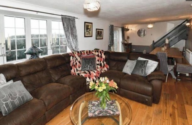 5 Bed House in Boston Lincolnshire- Sleeps 13