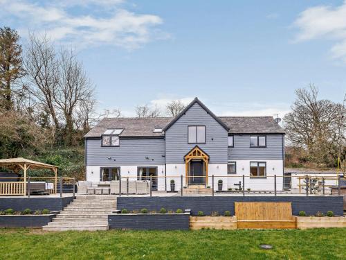 5 Bed in Caernarfon 80729