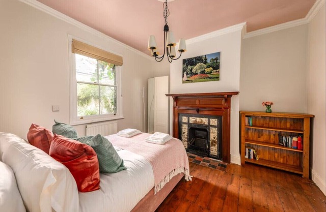 5 Bed Period House in Historic Heart of Cambridge