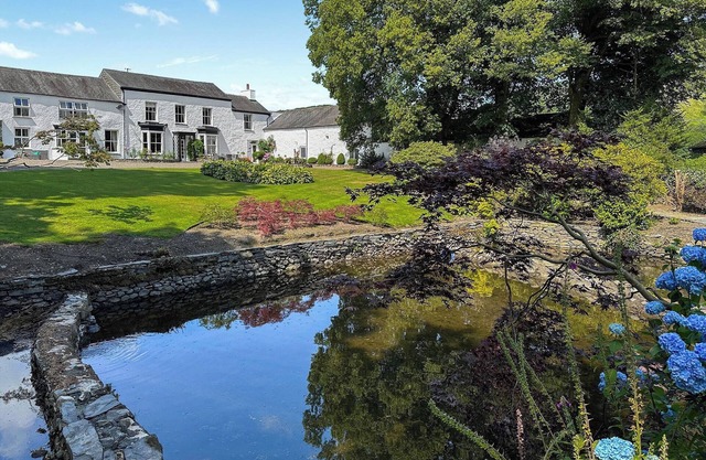5 bedroom accommodation in Lowick, near Coniston