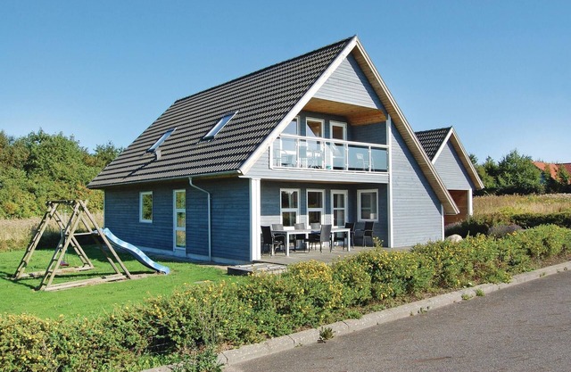 5 bedroom beautiful home in Tranekær