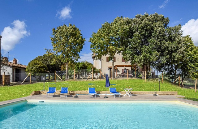 5 bedroom beautiful home in Giove